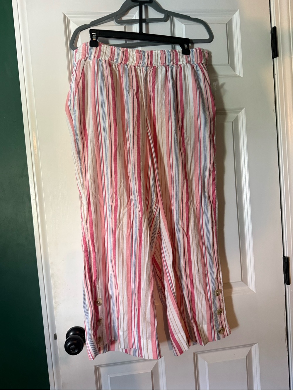 croft & barrow Striped Mid-Rise Crop Pants in Pink, Cream and Blue